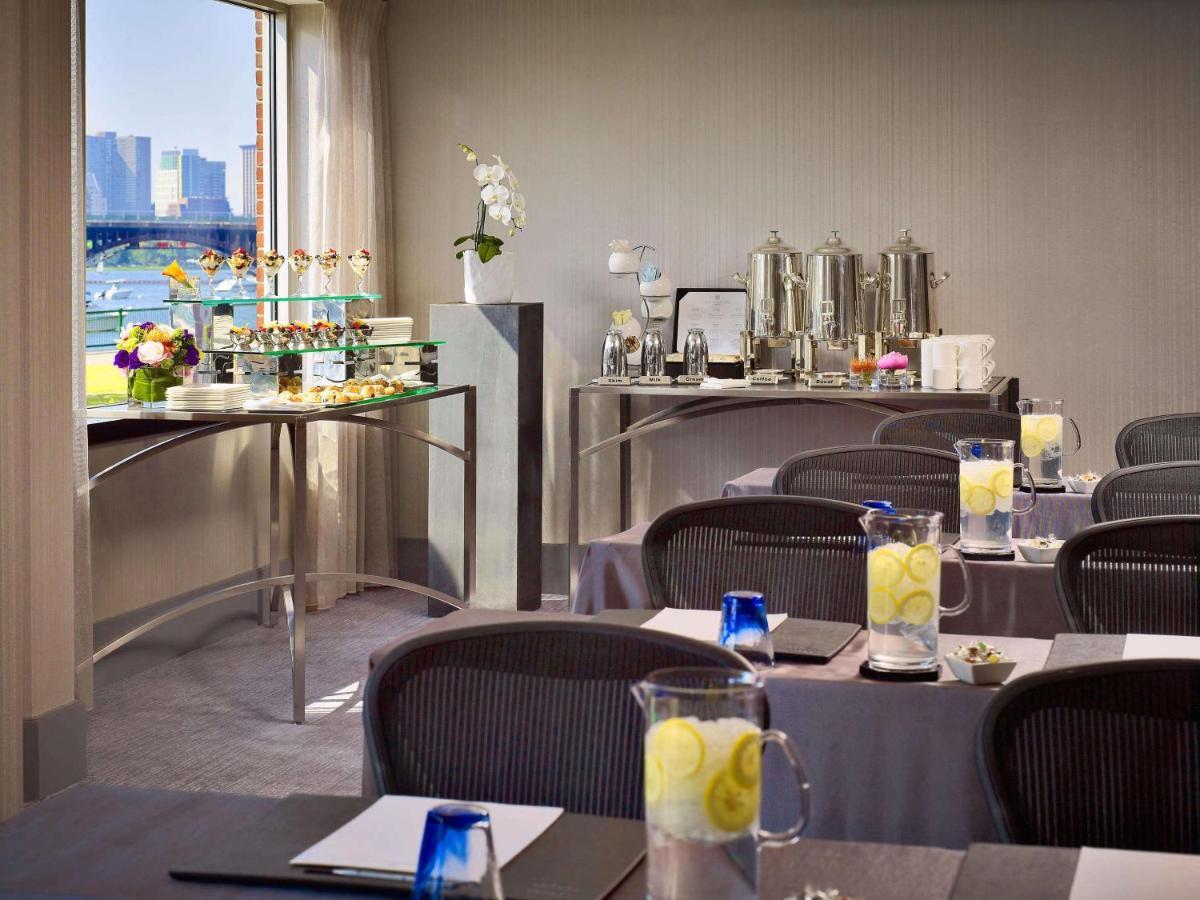 The Royal Sonesta Boston Hotel Cambridge Buitenkant foto